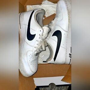 Airforce one black and white